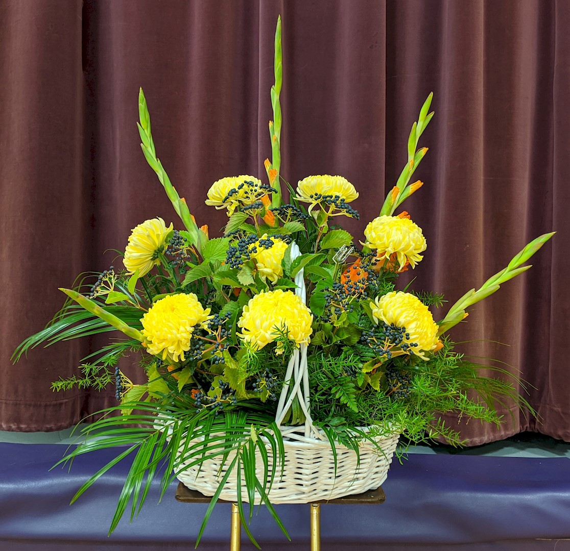 Flowers from David Nettleton; Charles Nettleton; Darwin Nettleton; Mike Nettleton; and all Families