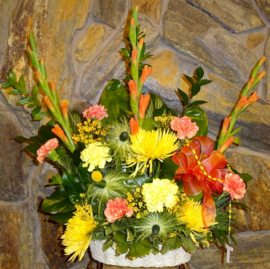 Flowers from The Gittings
Joe & Kathy, Charles & Diane, 
George & Sandy, 
Leo, Peggy, and Peewee

