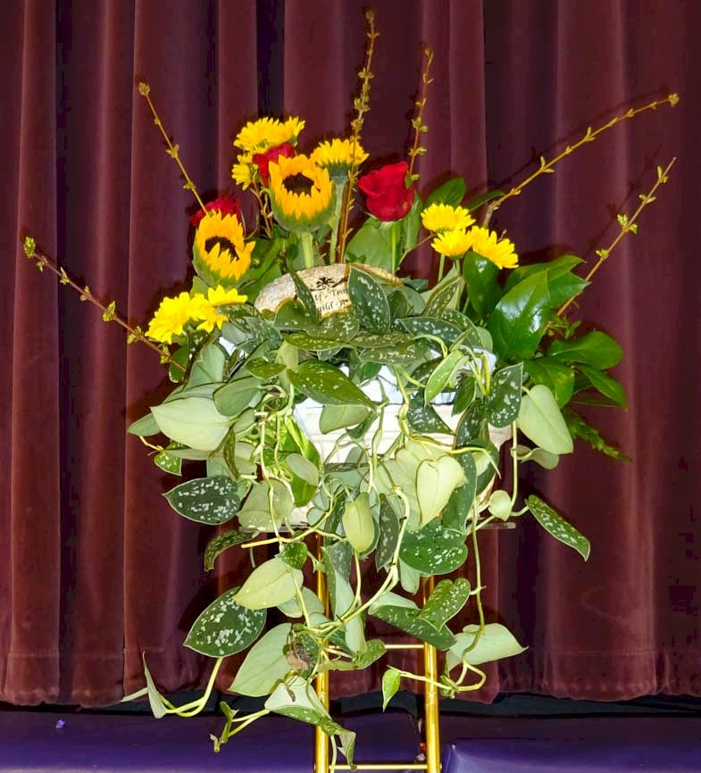 Flowers from Kevin & Brenda Smallfoot, Gaylord & Kathy Smallfoot, Marc & Marilyn Smallfoot, and Mark & Chris Lind