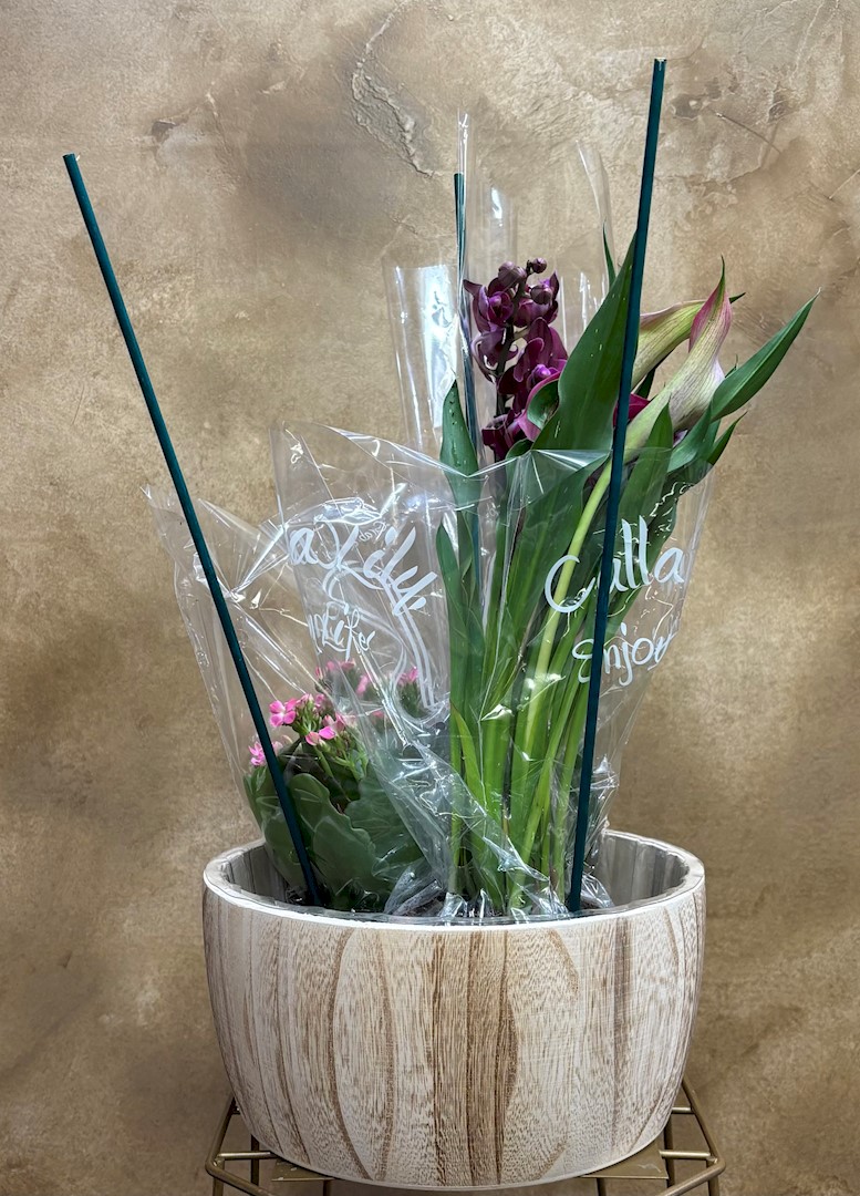 Flowers from Phyllis, Troy, and Tracy