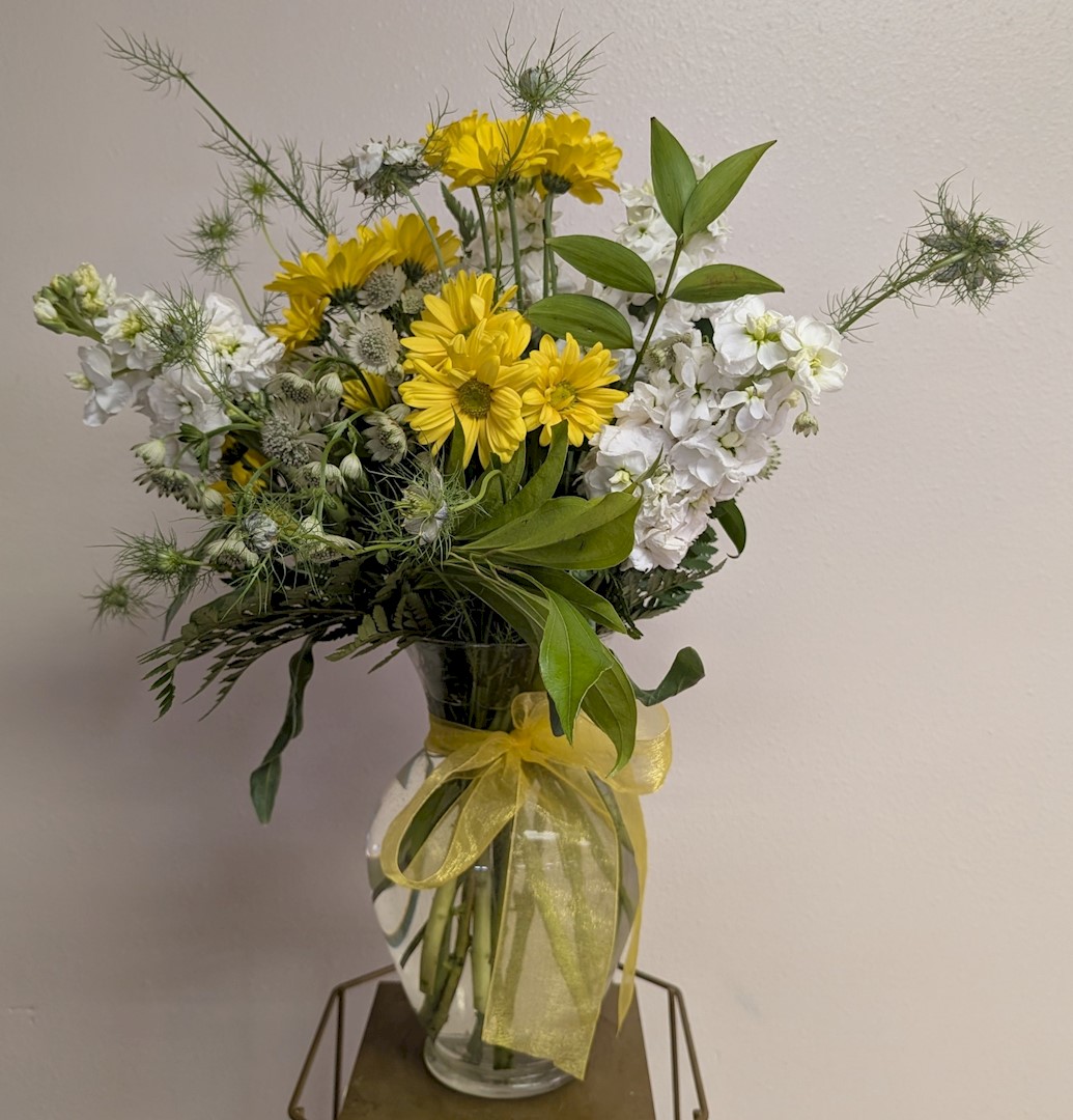 Flowers from Jerry Roseth; Carrie and Dustin Lurz; and Paulette and Chad Ramsey
