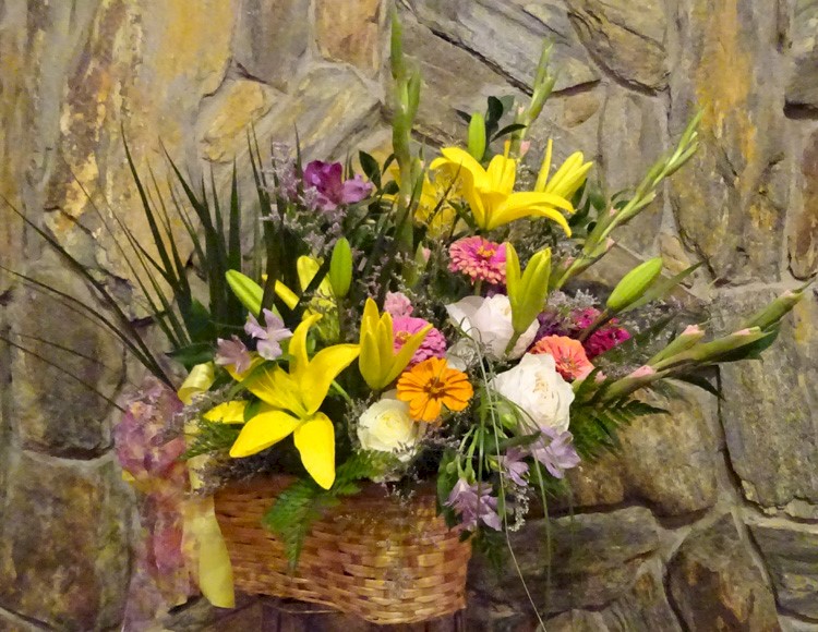 Flowers from Crew Agency & Badlands Trading Post
Grady, Bernice, Rusty, 
Tanner, Dana & Heidi
