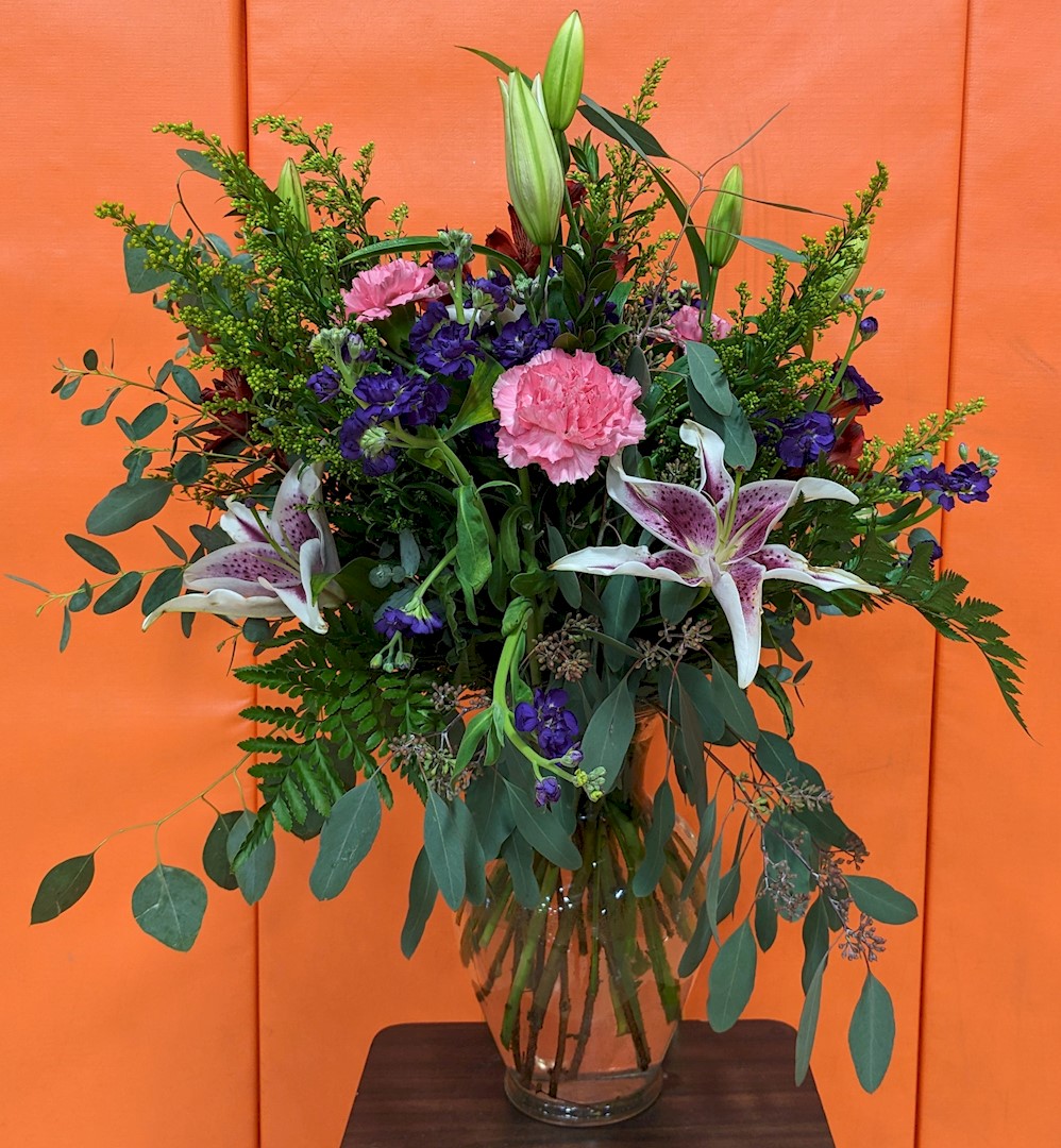 Flowers from Christen and Brian Roberts (JoEllen and Larry Schuelke's niece)