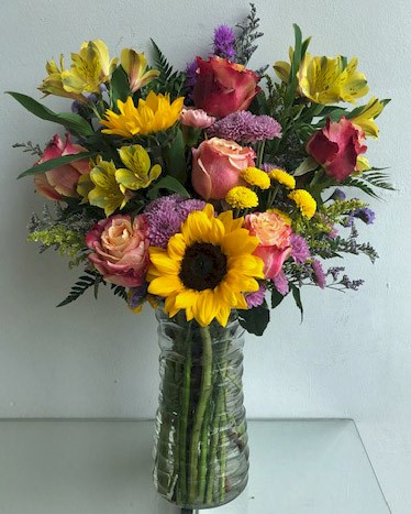 Flowers from Roger & Amy Olson and 
Janet Olson Alvis