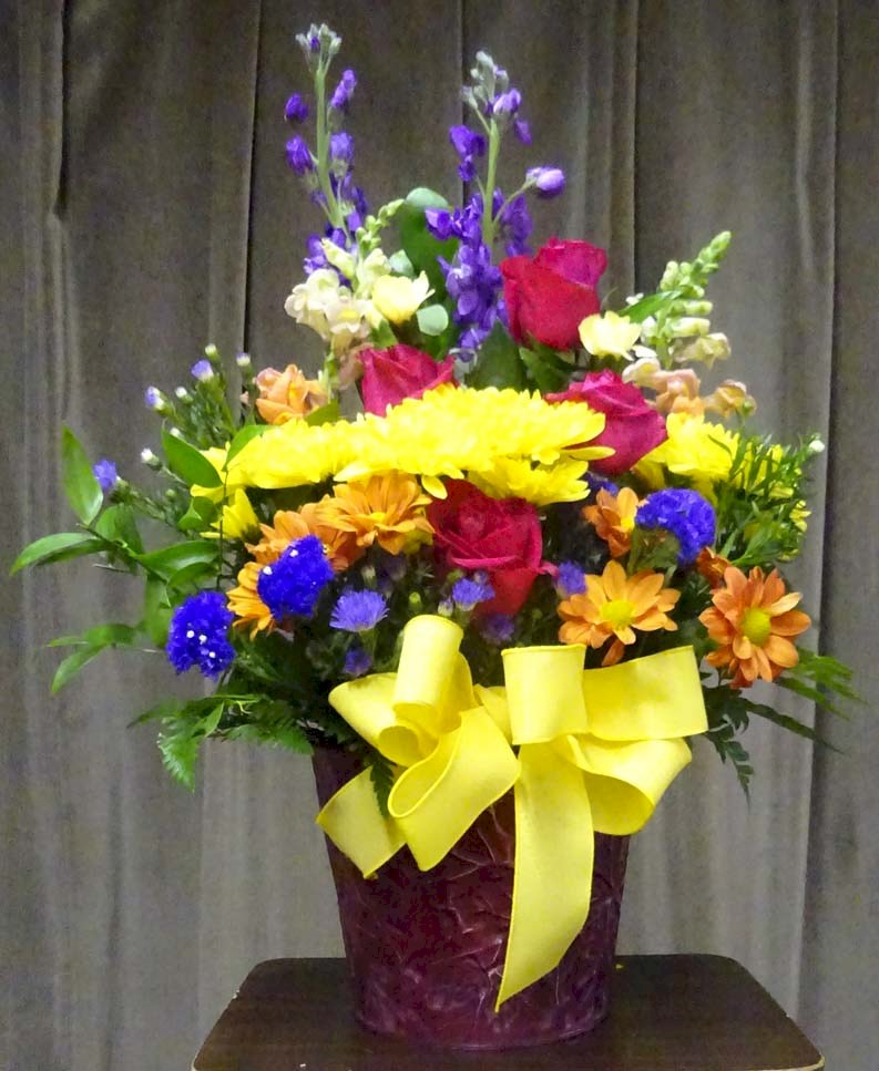 Flowers from Lonny and Carrie Johnston and Dana and Andi Kerns